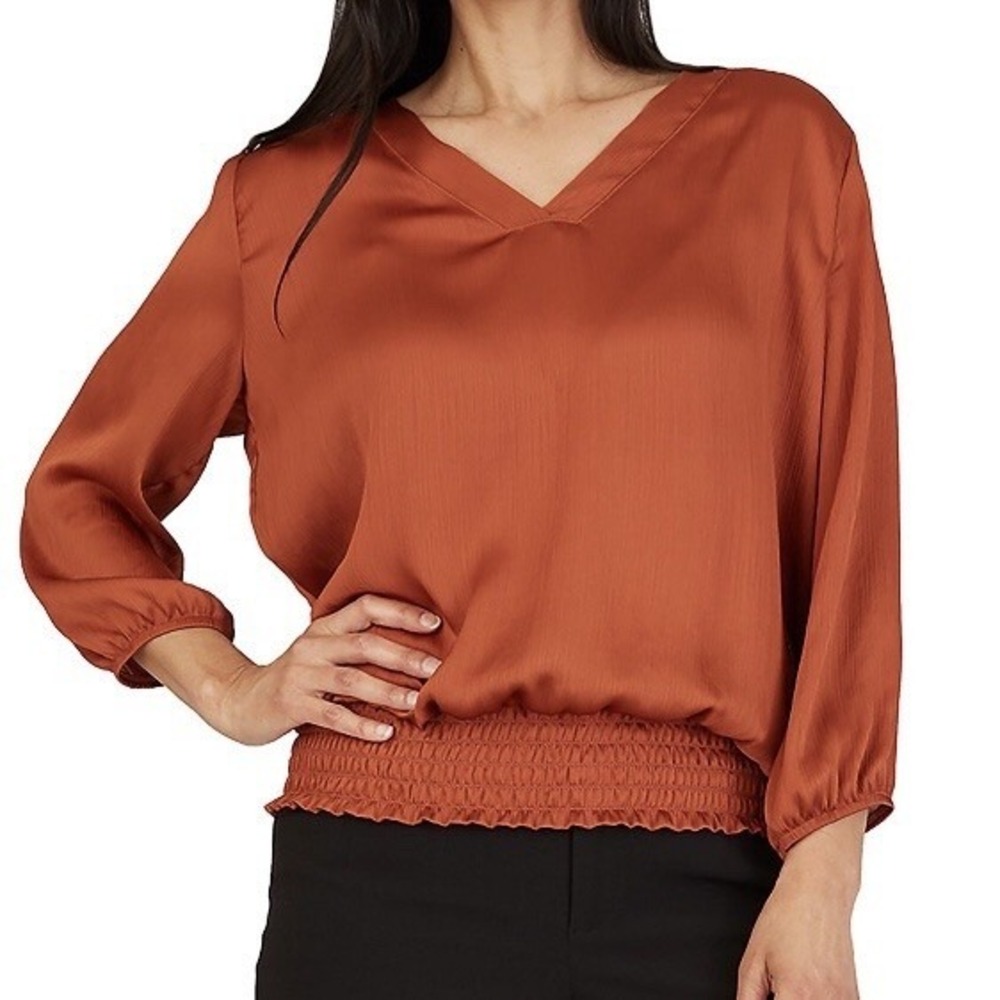 Apt 9 Womens Banded Hem V Neck Top Medium New with Tags Paprika Rust Copper Nice
